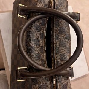 Vuitton Damier Ebene Alma PM. L12.6 inches,H:9.4 inches Width6.3 inches